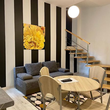 Modern-Style Flat 2 Daire Riga Dış mekan fotoğraf